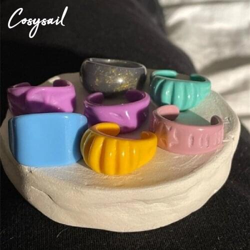 7Pcs/Set Contrasting Colorful Geometric Acrylic Rings for Women Girl Cute Textured Ring Travel Jewelry Gifts 2021