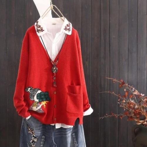 V-neck loose sweater jacket womens outer wear 2021 spring and autumn new cardigan large size embroidery wool sweater