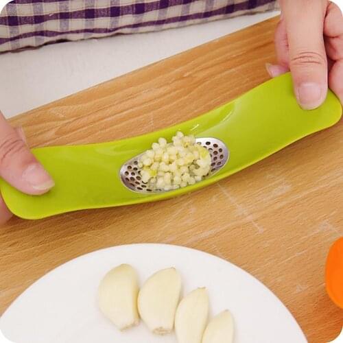 1pcs Zinc Alloy Garlic Press Manual Garlic Mincer Chopping Garlic Tools Thickening Durable Fruit Vegetable Tools Kitchen Gadgets