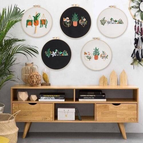 New DIY Flowers Plants Pattern Embroidery Set Needlework Painting Fabric Round Embroidery Kit DIY Sewing Craft Kit Without Hoop