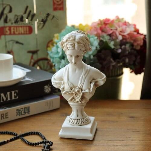ZHENWEN Figurines For Interior