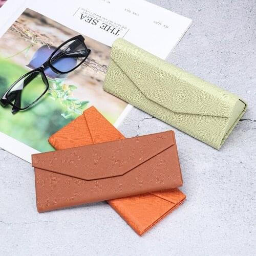 1PC Hot Triangle Glasses Box Folding PU Waterproof Strong Magnet Eyewear Case Solid Color Portable Glasses Protective Organizer
