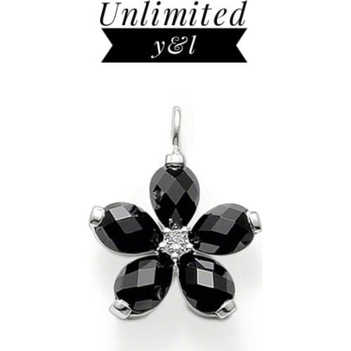 Plant Black Crystal Five petals Flower Pendants Silver Fashion Jewelry Accessories for Women Fit Link Chain Necklaces