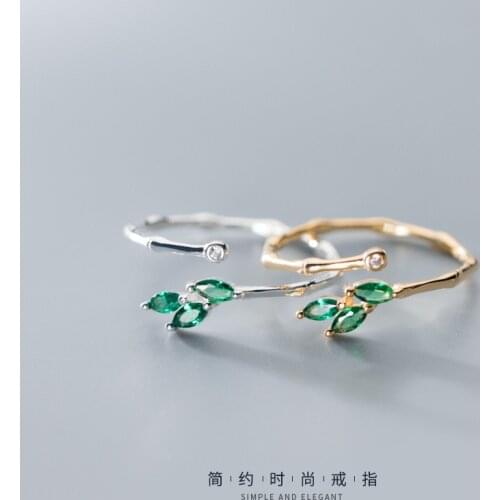 2021 Fashion Green Crystal Leaves Slub Ring for Women Silver Plated Plant Adjustable Size Ring Charm Fresh Women Party Jewelry