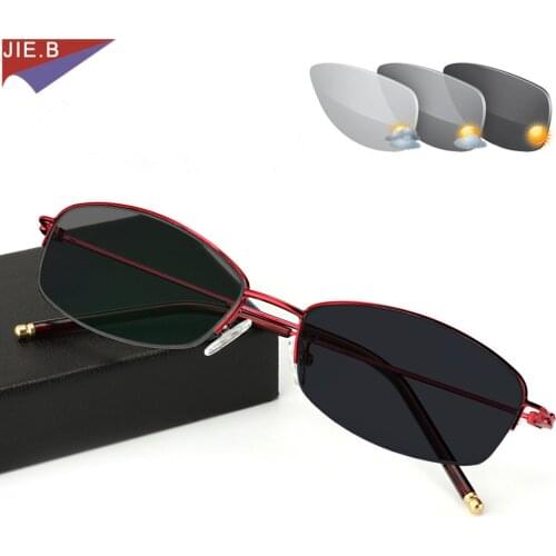 2021 New Type Photochromic Finished Ultra-Light Glasses Ladies Metal Half-Trame Chameleon Presbyopic Glasses