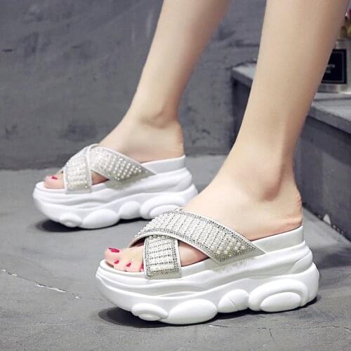 Summer ladies slippers sweet wind casual fashion sequins color matching comfortable inner heightening casual shoes