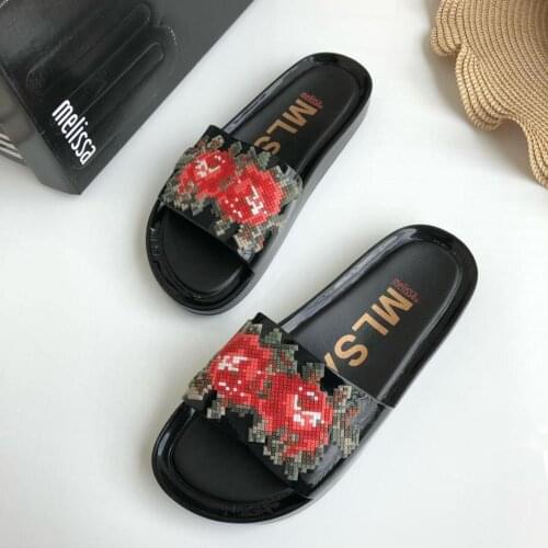 2019 New Women Melissa Shoes Summer Slippers Non-Slip Rose Slippers Beach Shoes Melissa Women Shoes