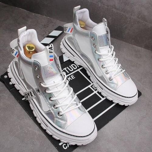 High Quality Men Vulcanized shoes New High Top Casual shoes Men Autumn Leather Sneakers Metal Chain Male Flats buty meskie Z2-72