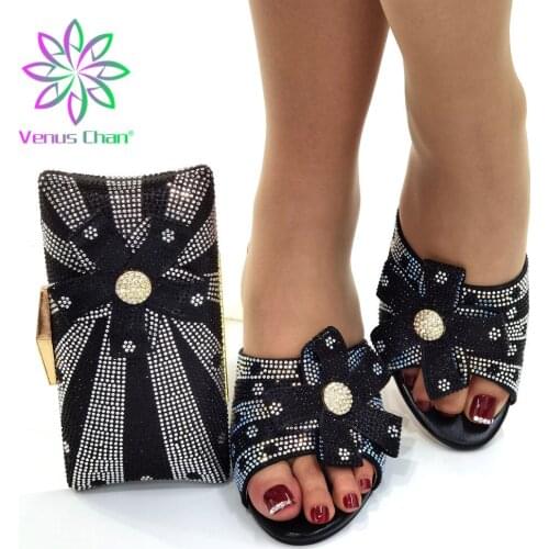 Hot Selling Italian Light Design New Arrival Fashion Rhinestone Style Noble Ladies Shoes and Bag Set in Black Color for Party