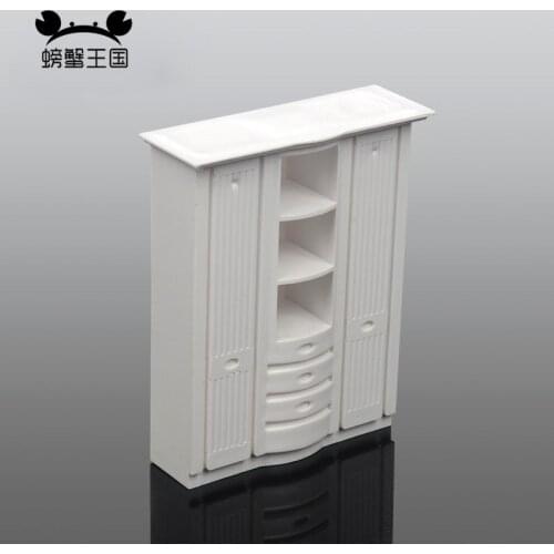 3pcs 1:25 1:30 Dollhouse Miniature Accessories Mini Simulation European Style Commodity Wardrobe Model Toys