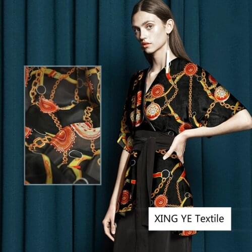 Soft Mulberry Silk Crepe De Chine Fabric Spring Summer Fabric Dress Tops Shirts Womens Clothing Fabrics for Sewing Material