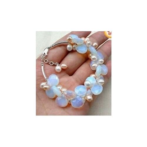 Exquisite Moonstone Fresh Water Pearl bracelet