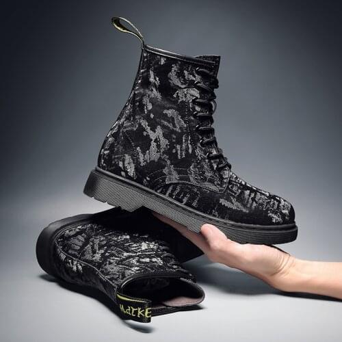 New Warm Black Mens Martin Boots Lace Up Comfort Winter Men Shoes Casual Graffiti Printing Mens Rubber Boots Zapatillas Hombre