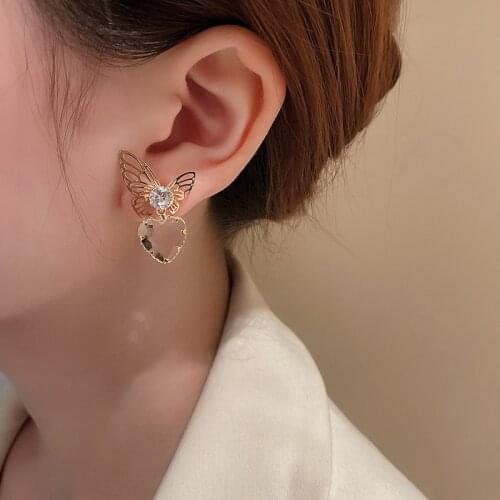 Korean Fashion Transparent Crystal Heart Hollow Butterfly Stud Earrings for Women Vintage Piercing Earring Temperament Jewelry