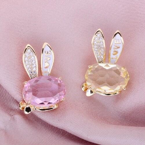 Fashion Small Animal Brooches for Women Girl Luxury Crystal Bunny Collar Pin Creative Personality Enamel Pins Coat Accessories