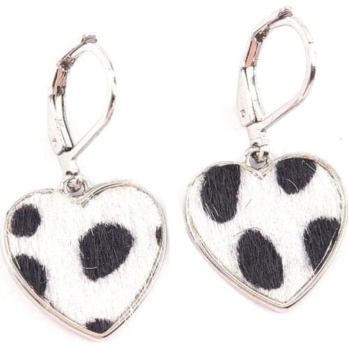 1Pair Korean Fashion Cow Spotted Love Heart-shaped Plush Earrings Temperament Autumn Winter Retro Ear Jewelry for Women Gift