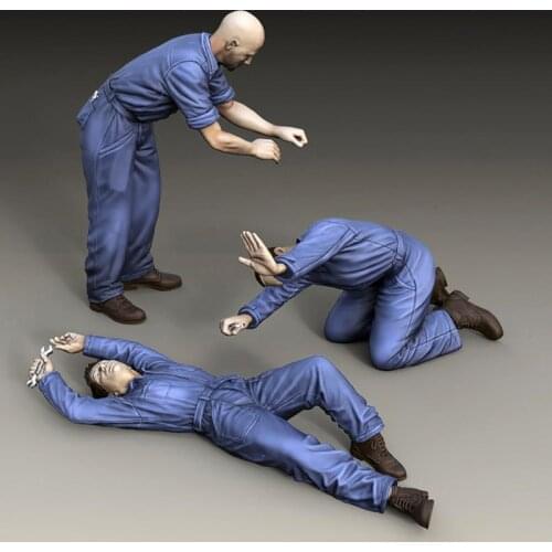 1/35 Resin Figure Building Kit Soldiers Repairing