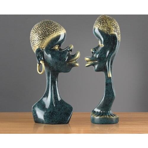 INDIAN CHARACTERS ART SCULPTURE AFRICAN COUPLE FIGURE STATUE CREATIVE RESIN CRAFT DESKTOP OFFICE DECORATIONS FOR HOME R3412