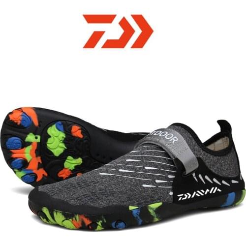 Dawa New Outdoor River Shoes Men Fishing Wading Shoes Women Quick-Drying Daiwa Diving Beach Shoes Couple Water Shoes Size36-47