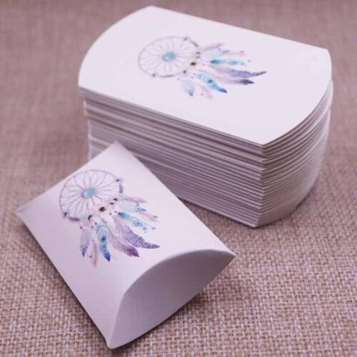10pcs New Style Pillow Shape Box Cute Candy Storage Box Gift Package Wedding Party Present Box Paperboard Kraft Popular 8x5x2cm