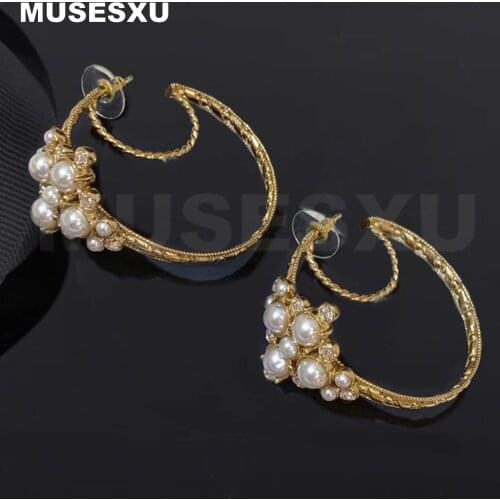 Jewelry&Accessories New 2020 Inlaid pearl and hollow Moon Earrings For Womens Party Gift