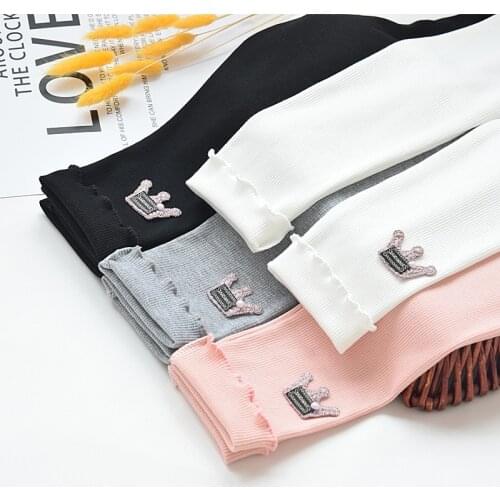 Spring, summer, the new childrens tights combed cotton leggings crown baby girls pants