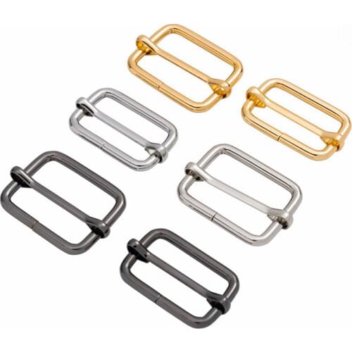 QETUORI Buckles