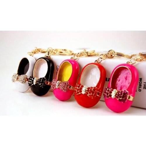 Rhinestone baby shoe keychain purse hanger bridal shower favors, girl birthday Valentines Day gifts W8775