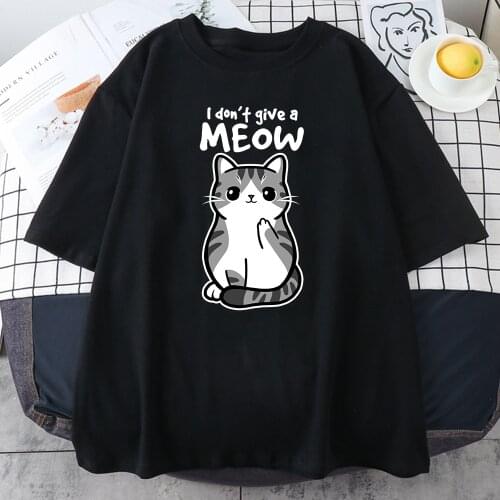 Black And White Cat Printing Women Tshirts Fitted Harajuku Tees Shirts Pattern Brand Short Sleeve Regular Sleeve T-Shirts Female