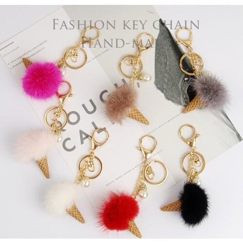 2021 Luxury Ice Cream Fluffy Real Fox Fur Ball Pom Poms Pompom High Quality Keychain Car Key Chain Ring Pendant For Women F438