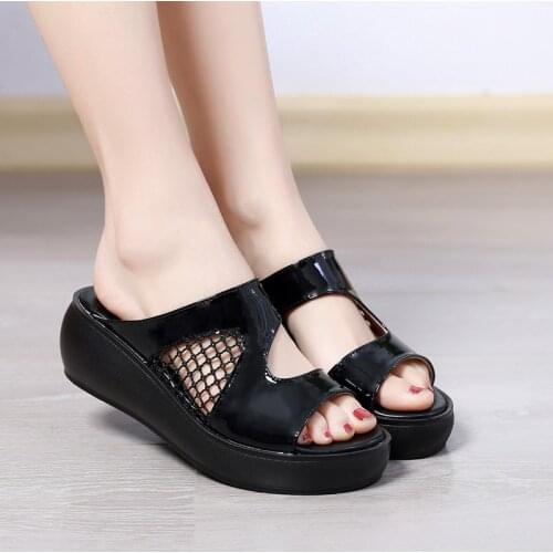Womens Slippers 2021 Summer Outdoor Beach Solid Color Fashion Sandals Flat Casual Shoes