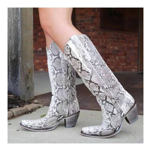 Autumn And Winter The New Womens boots High boots Low-heeled totem embroidery manual Retro Womens shoes Big size 34-43