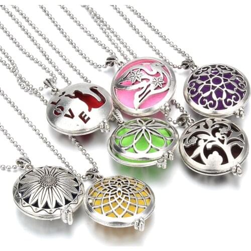 New Aromatherapy Necklace Vintage Flower Butterfly Tree Bird Cat Essential Oil Diffuser Necklace Perfume Lockets Pendants