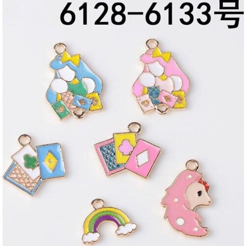 10pcs New enamel Alice in wonderland charms playing cards poker Valentines day alloy pendant fittings DIY jewelry women dangle