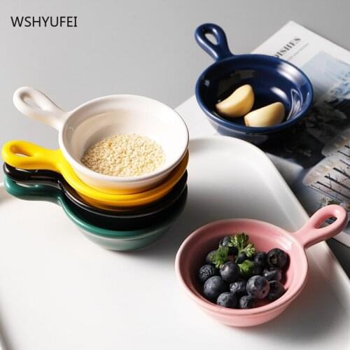 Nordic cute small ceramic seasoning dish smooth and delicate dipping sauce home creative snack snack seasoning soy sauce dish