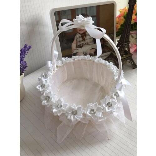 White / Red Purple Pink Lace Wedding Ceremony Flower Girl Basket Bridesmaids Portable Romantic Favors