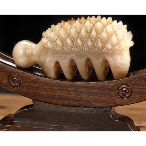 Thicken African Horn Massage Comb Hedgehog Shape Multifunctional Scalp Acupuncture Massager Face Lifting Beauty Gouache Scraper