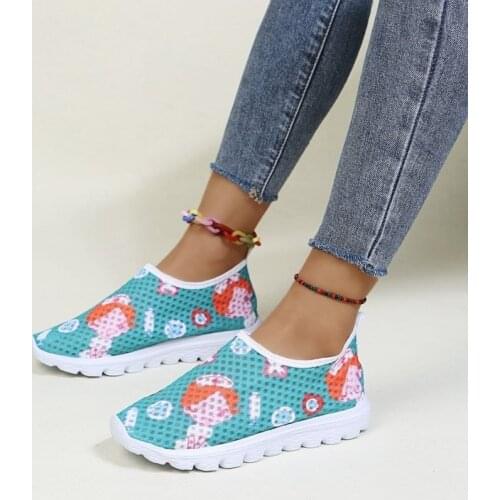 Womens Breathable Sports Shoes 2021 Spring New Color Mesh Comfortable Ladies Casual Shoes Outdoor Flat Sports Vulcanized Shoes