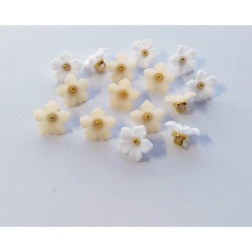 10pcs/lot New One-Hole Flower Buttons Sewing-On Resin Button For Clothes Shirt Fashion Craft DIY Decoration Natural Color 13mm