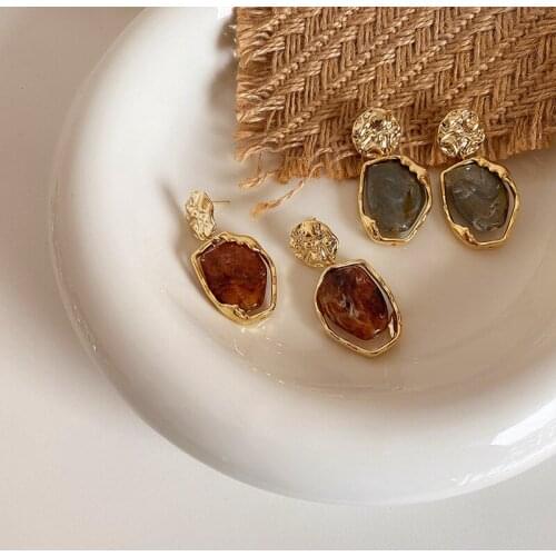 Exaggerated Irregular Resin Earrings for Women Female Gold Color Metal Hollow Layered Geometric Drop Earrings Party Jewelry