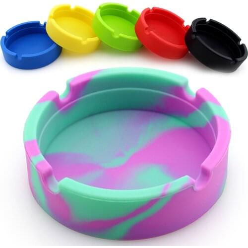 1pcs Silicone Ashtray Circular Shape Diameter 83mm Ashtray Smoke Herb Tobacco Smoke Smoking Accessories Cigarette Case As Gift