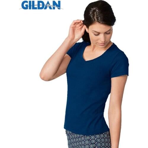 GILDAN Women's Short T-shirts