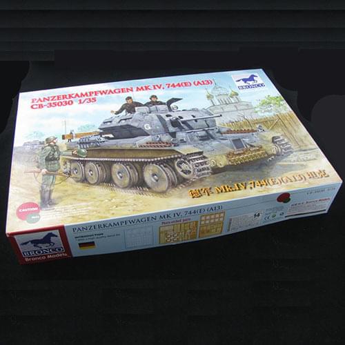 Bronco CB35030 1/35 PanzerKampfwage​n Mk.IV 744(e) (A13)