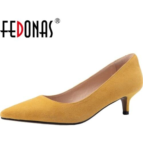 FEDONAS Suede Pumps