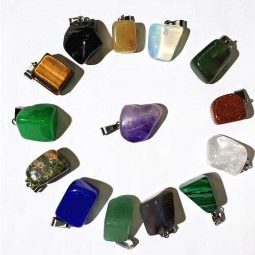 Hot style natural stone pendant jewelry crystal irregular pendant necklace wholesale mix color