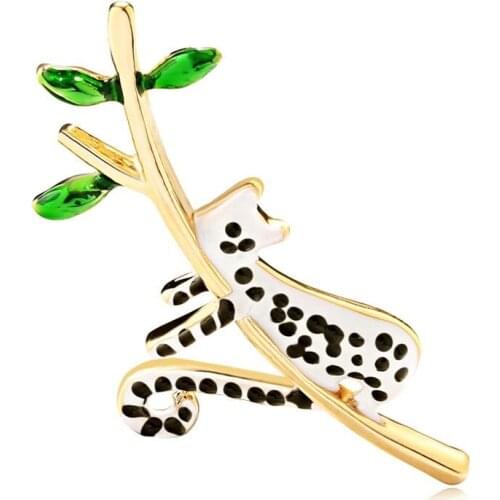 Fashion Jewerly Accesories Cute Animal Shap Black Dot White Cat Brooch Pin for Clothing Ornaments