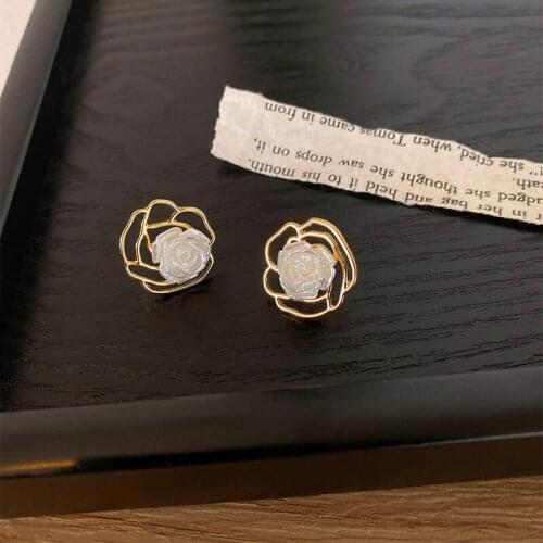 PERMIH New Women’s Earrings Shiny White Acrylic Earrings For Women Large Flower Metal Gold Earrings Simple Retro Female Earrings
