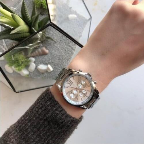 Dial Design Metal Silver Women Wrist watch