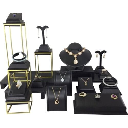 Black Brushed Pu Leather with Golden Stainless Steel Jewelry Display Stand Jewelry Store Window Display Props Jewelry Display