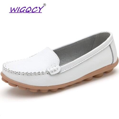 Leather White flat mom shoes women 2019 spring autumn shoes women Large size Round Toe Shallow Slip-On Best Sellers Casual shoes